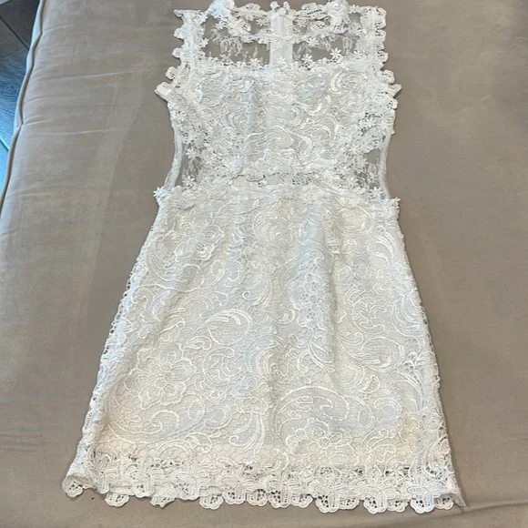 Soieblu White Lace Dress Size Small - Picture 5 of 9